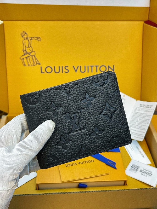 Louis Vuitton Wallet 5