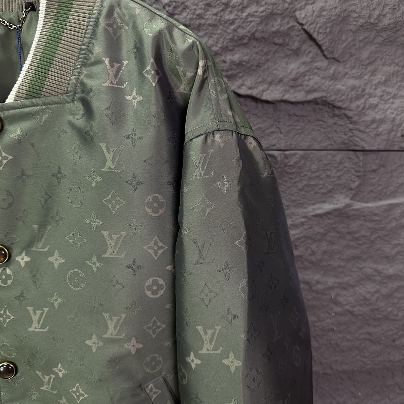 Louis Vuitton 7