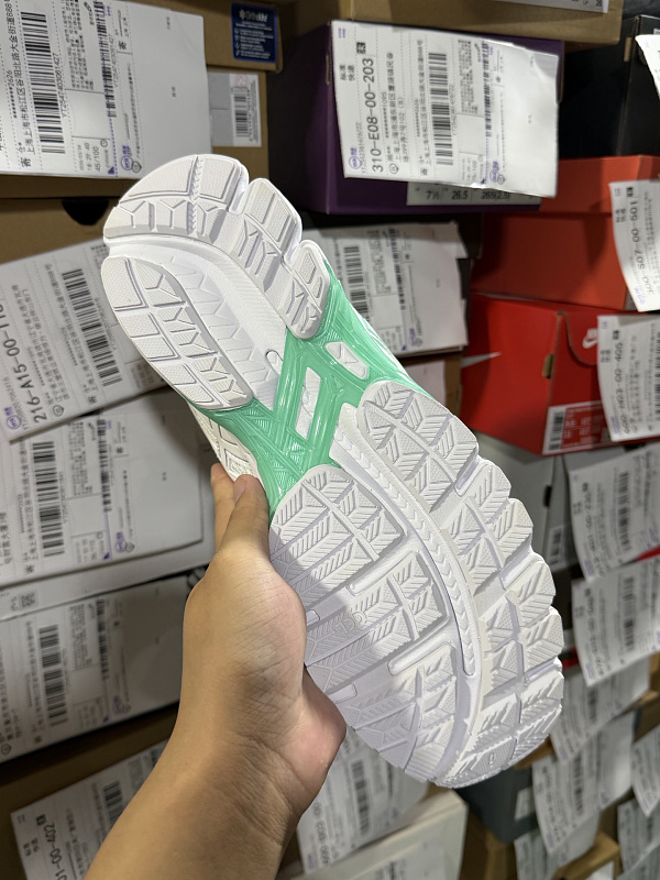 Asic* · 6