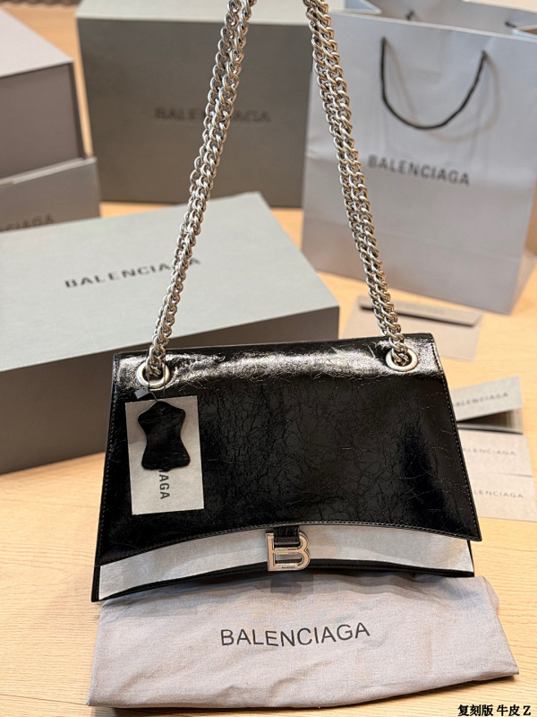 Balenciag* · 5