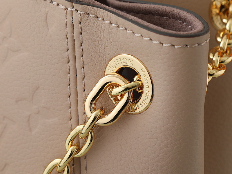 Louis Vuitton 4