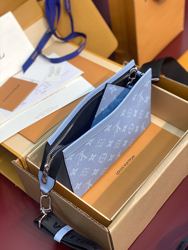 Louis Vuitton 7