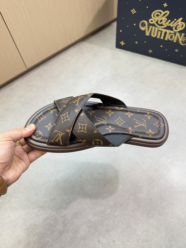 Louis Vuitton Slipper 5