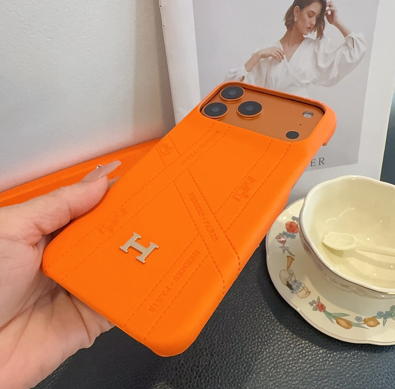 Herme* Phonecase