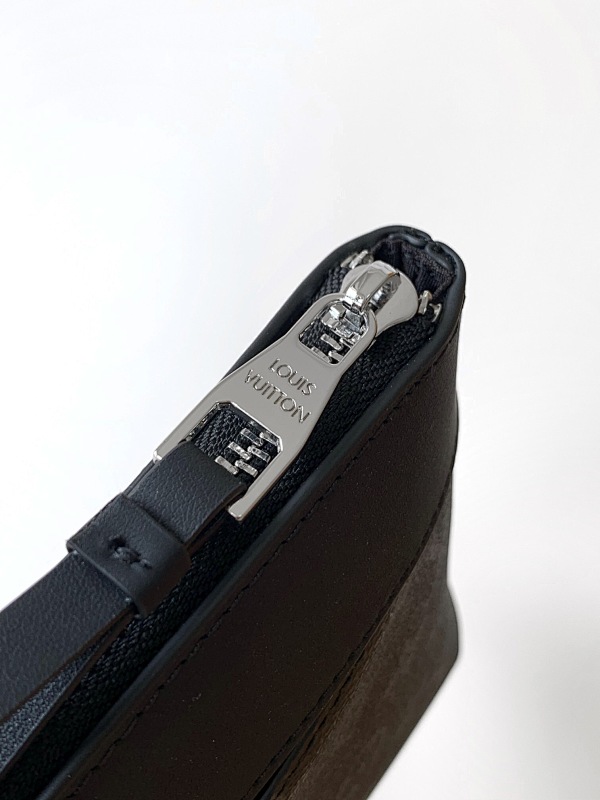 Louis Vuitton 3