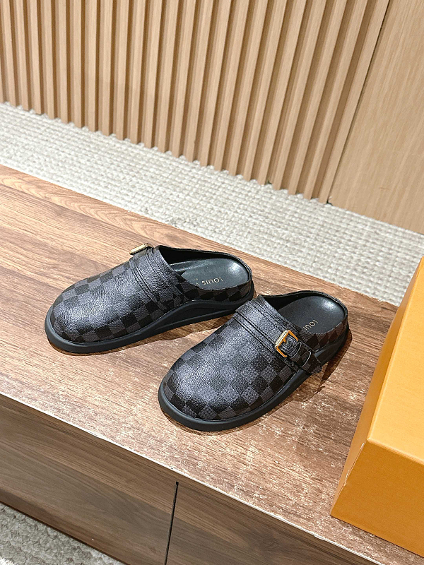 Louis Vuitton 5