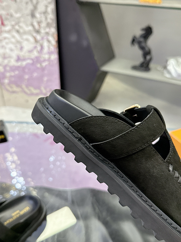 Louis Vuitton 3