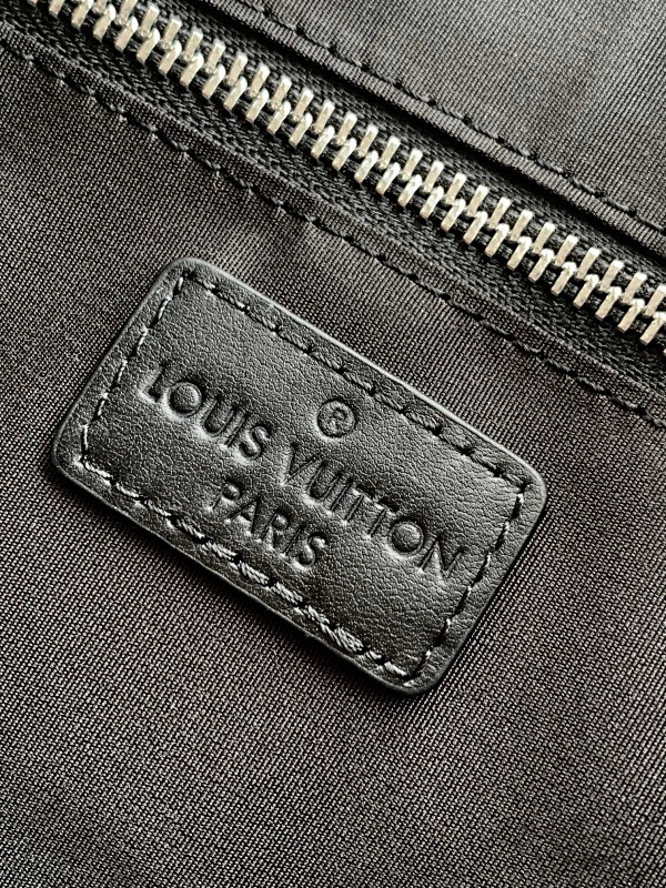 Louis Vuitton 5