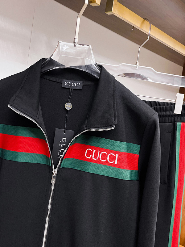 Gucc* Set