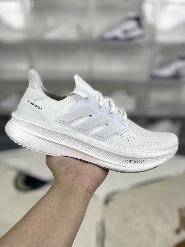 Adida* Ultraboost 2