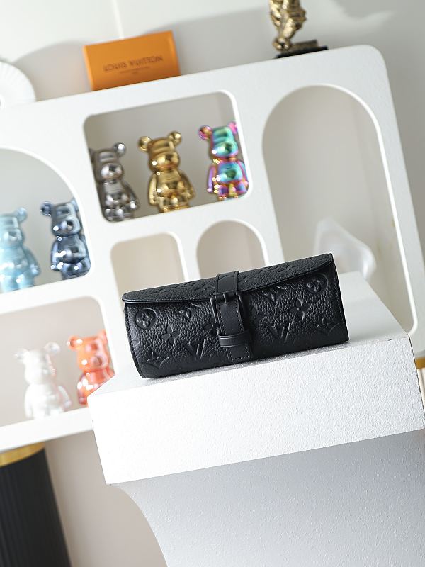 Louis Vuitton 7