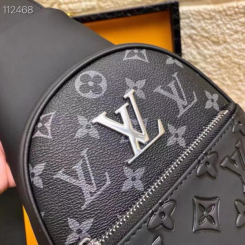 Louis Vuitton 4