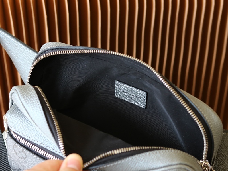 Louis Vuitton 8