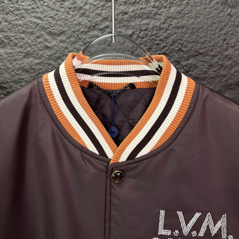 Louis Vuitton 9