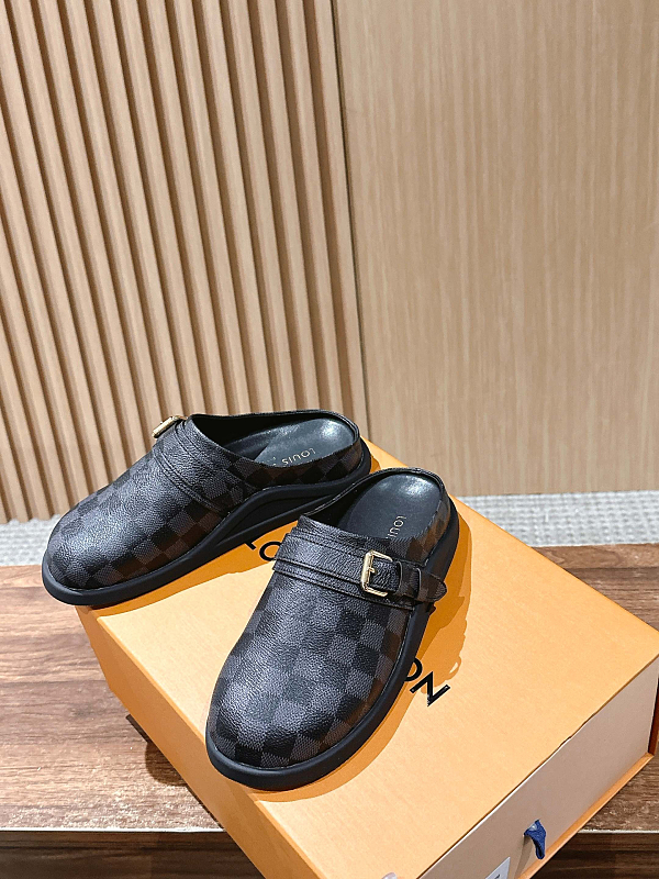 Louis Vuitton 3