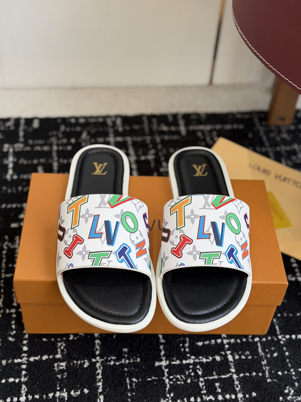 Louis Vuitton Sandal 5