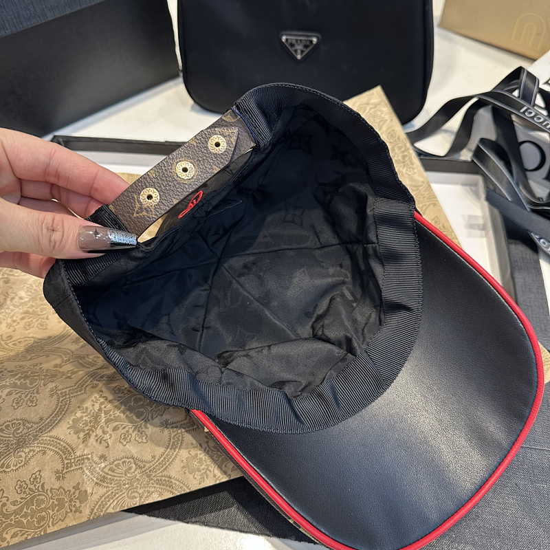 1:1 Best Quality · 4