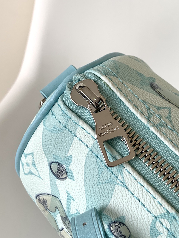 Louis Vuitton 2