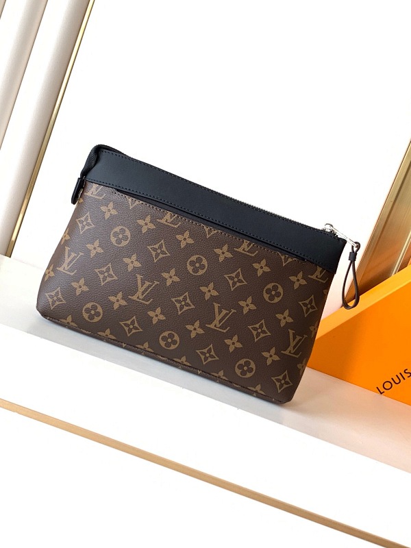 Louis Vuitton 3