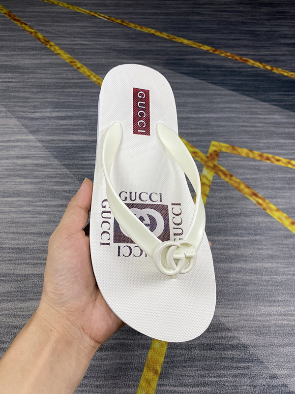 Gucc* Slipper · 6
