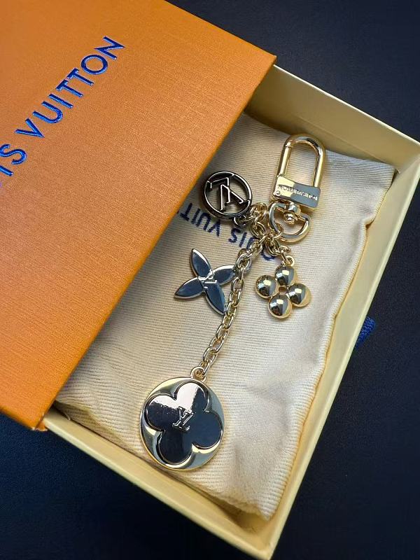 L⭐ Jewelry 3