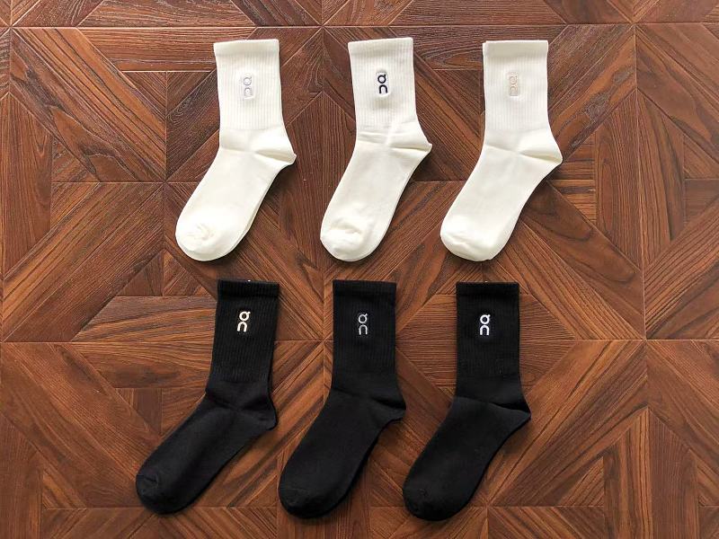 On Ru⭐ ⭐ I⭐ G Socks 3