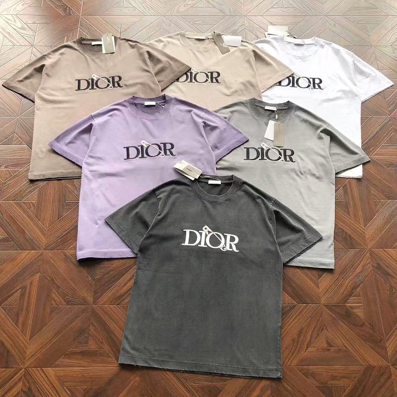 D⭐ O⭐ T-shirt · 6