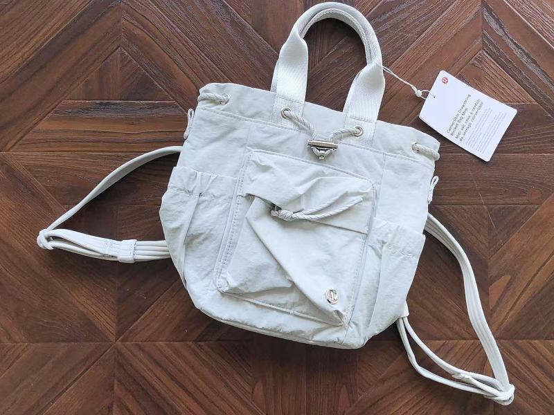 L⭐ ⭐ Ul⭐ M⭐ N Bag 4