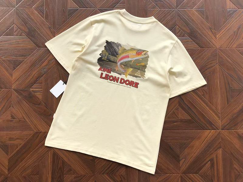 A⭐m⭐ L⭐on D⭐r⭐ T-shirt · 6