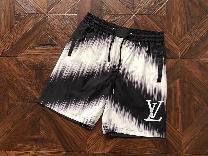 L⭐ Shorts · 6