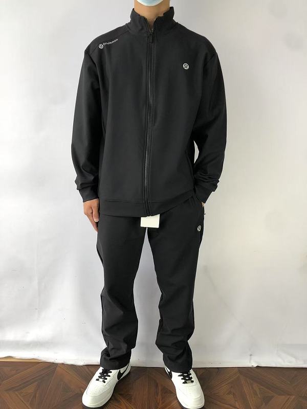L⭐ ⭐ Ul⭐ M⭐ N Jacket Trousers · 3
