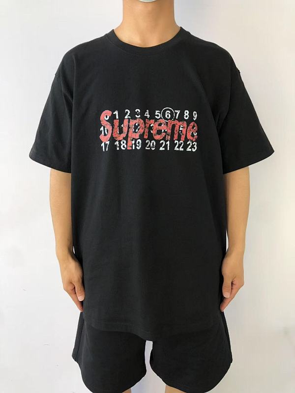 M⭐ Is⭐ N M⭐ R⭐ Ie⭐ A X S⭐ P⭐ E⭐ E T-shirt · 3
