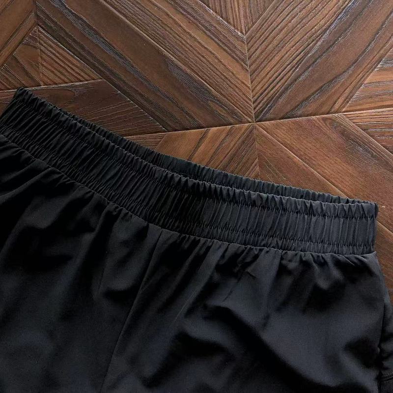L⭐ ⭐ Ul⭐ M⭐ N Shorts 11