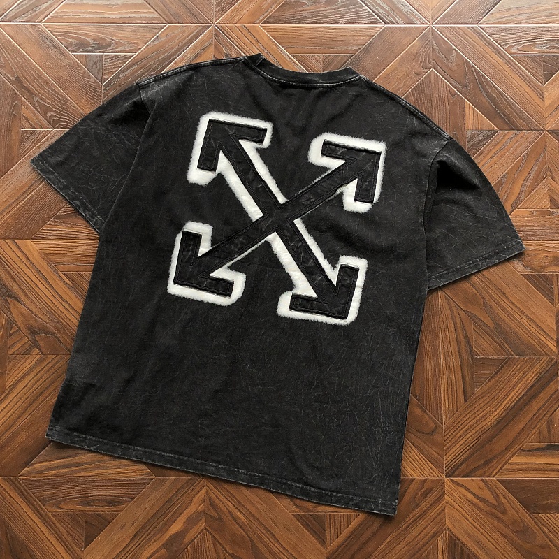 O⭐⭐-w⭐⭐te T-shirt · 5
