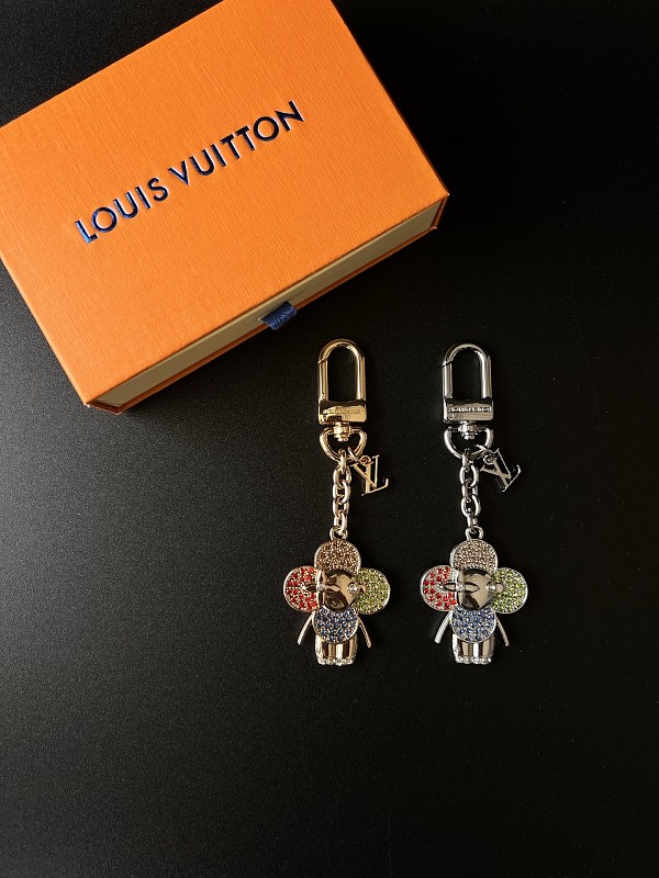 L⭐ Jewelry 6