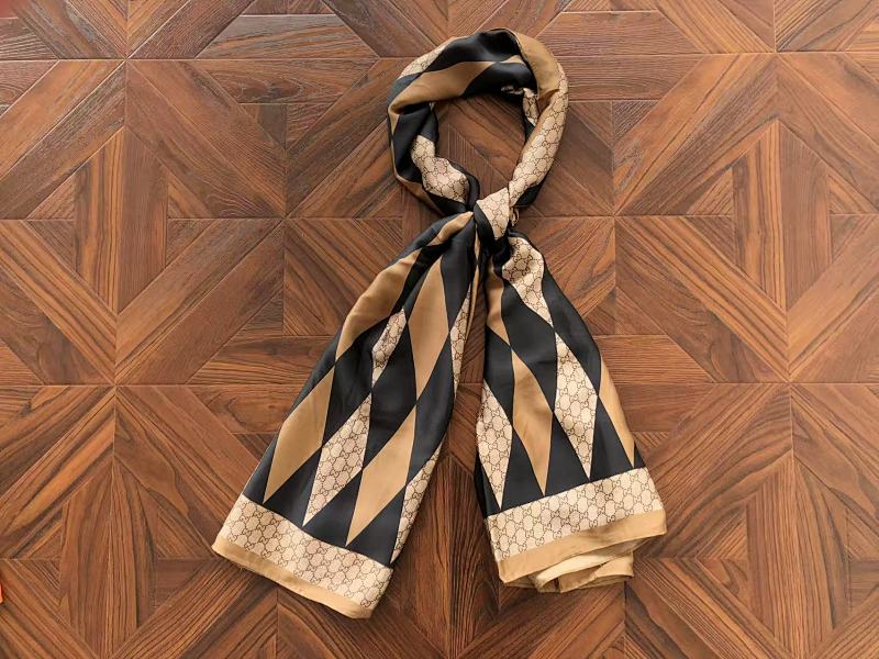 G⭐ C⭐ I Scarf 5
