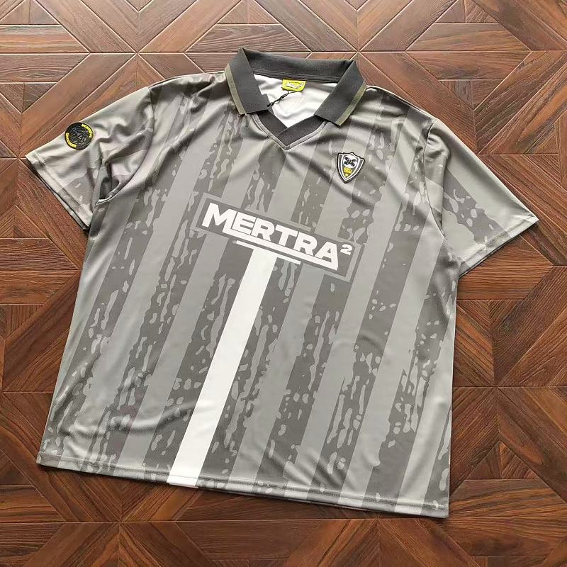 M⭐ Rt⭐ A T-shirt · 4