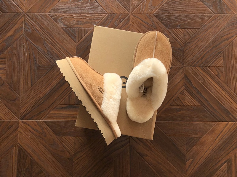 U⭐g Shoes 7