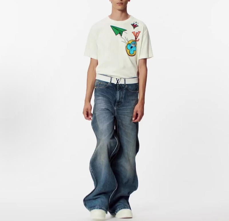 L⭐ T-shirt Sweater · 2