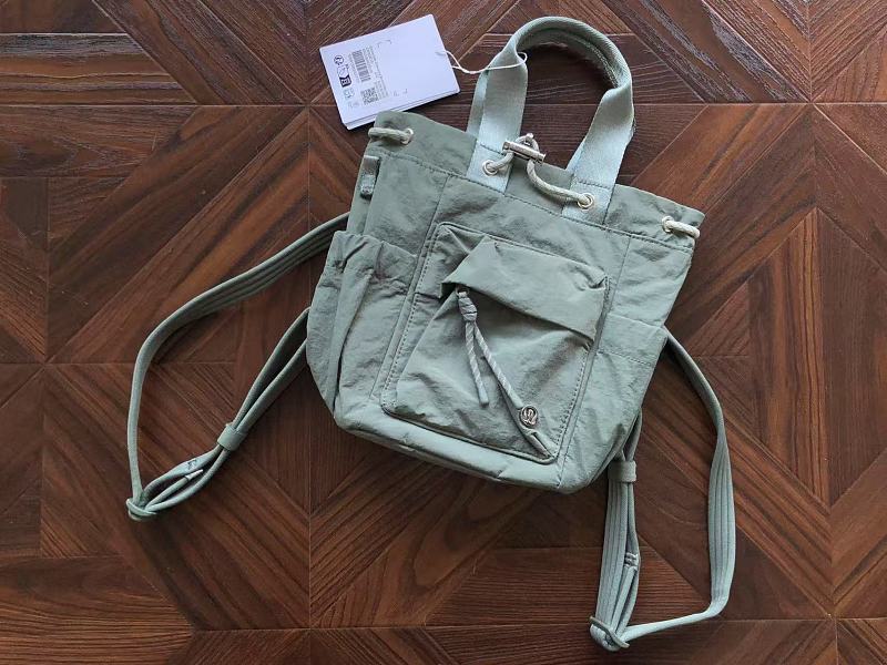 L⭐ ⭐ Ul⭐ M⭐ N Bag 8