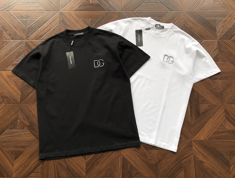 D⭐lc⭐ Ga⭐b⭐⭐a T-shirt · 6