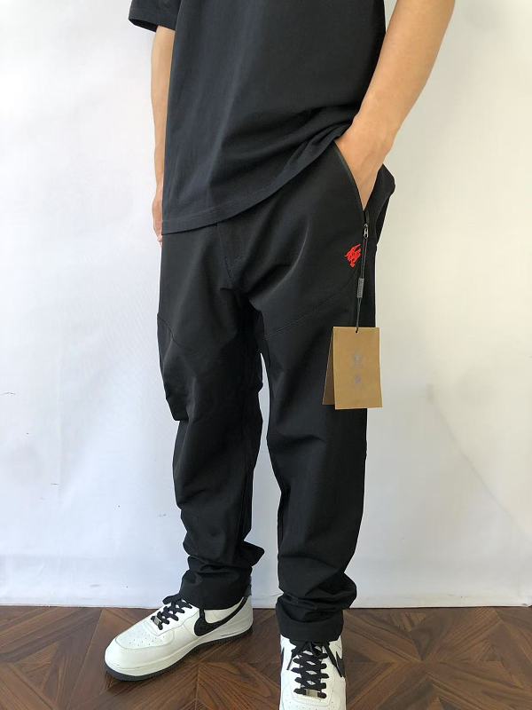 B⭐ Rb⭐ Rry Trousers · 2