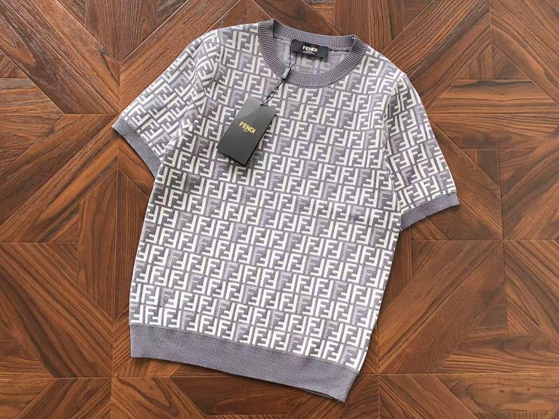 F⭐ ⭐ D⭐ T-shirt Sweater · 5