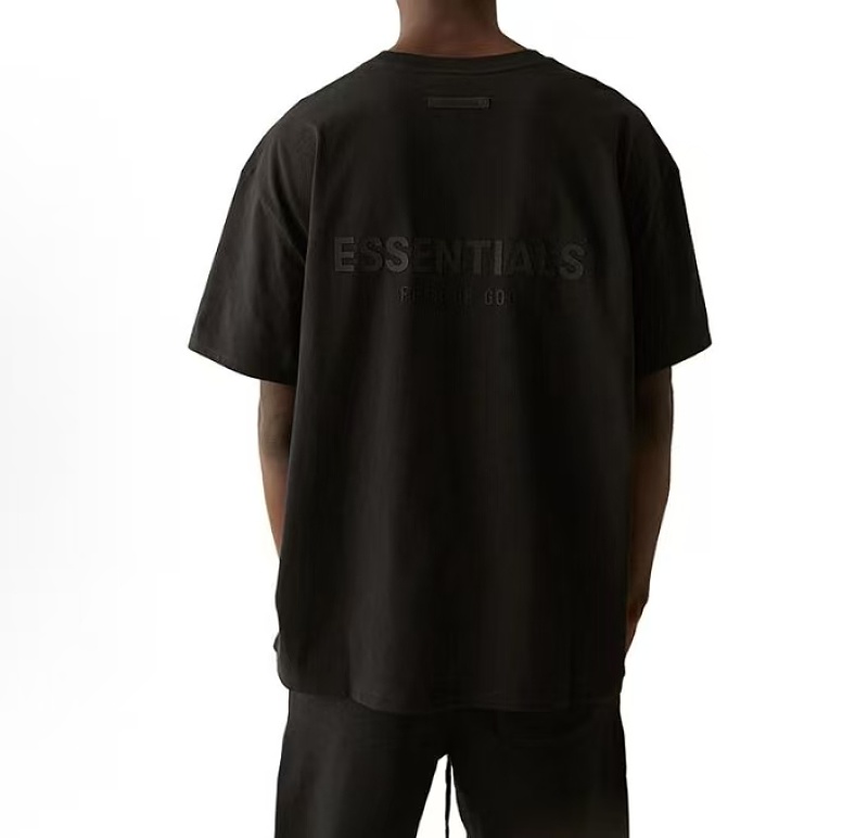 Essentials T-shirt 4