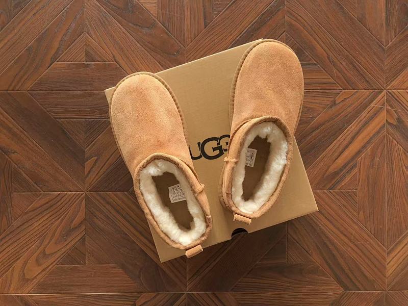 U⭐g Shoes 7