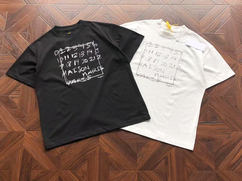 M⭐ Is⭐ N M⭐ R⭐ Ie⭐ A T-shirt · 6