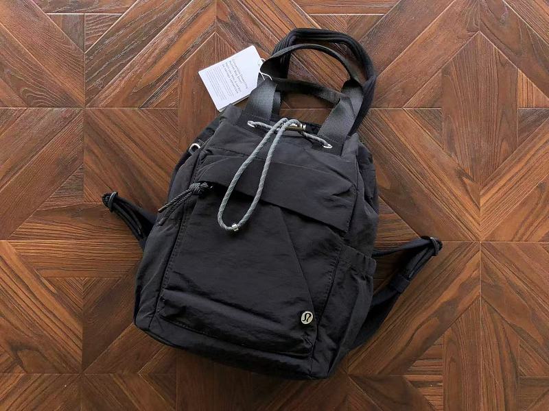 L⭐ ⭐ Ul⭐ M⭐ N Bag 10