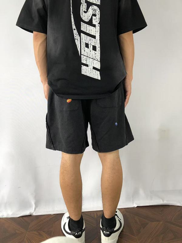 Ma⭐ Ti⭐ E R⭐ ⭐ E Shorts · 3