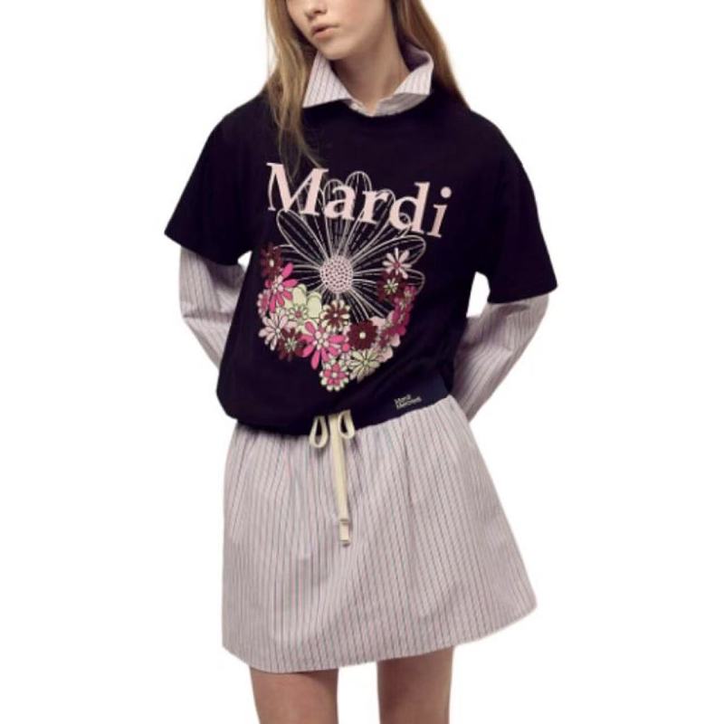 M⭐ Rd⭐ T-shirt · 4