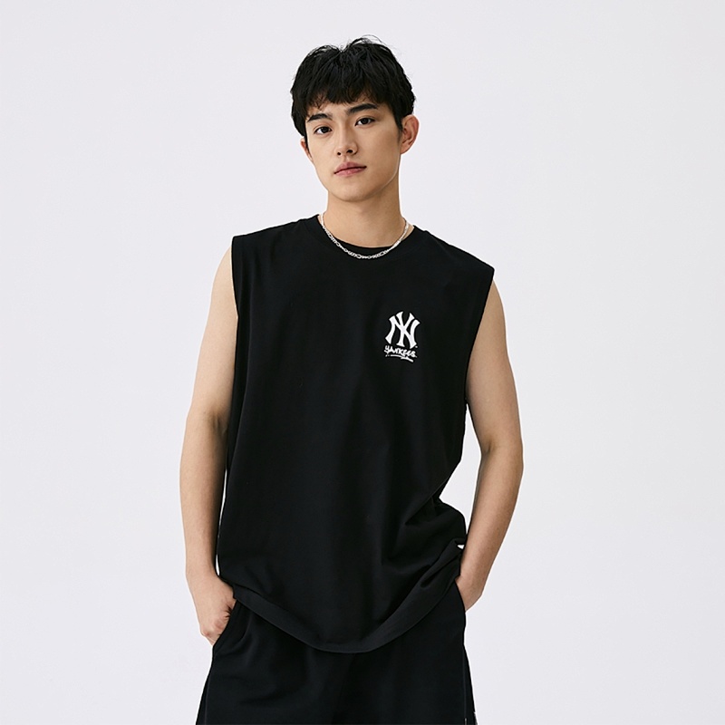 M⭐ B Vest · 6